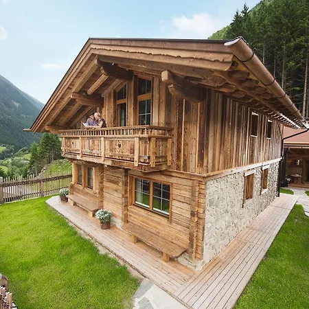 Gletscher Chalet *